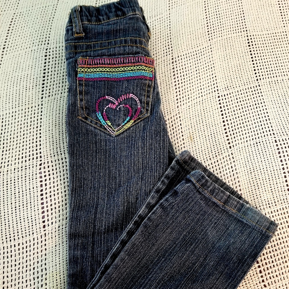 Skinny Jeans with Rainbow detail accents
